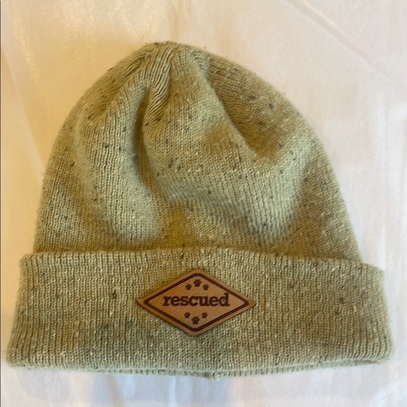 Green Rescued Beanie-unisex - Picture 1 of 2